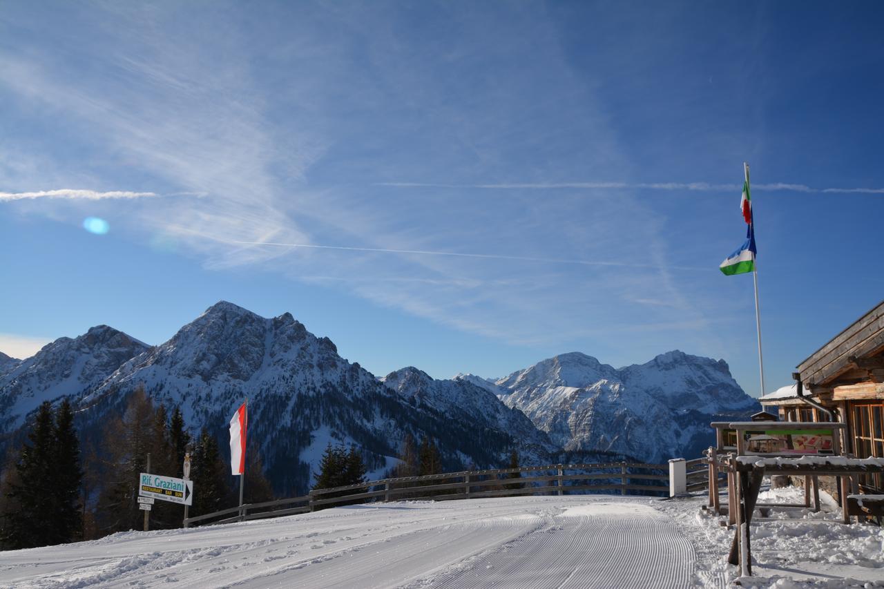 Rifugio Graziani Huette Hotel San Vigilio Di Marebbe Bagian luar foto