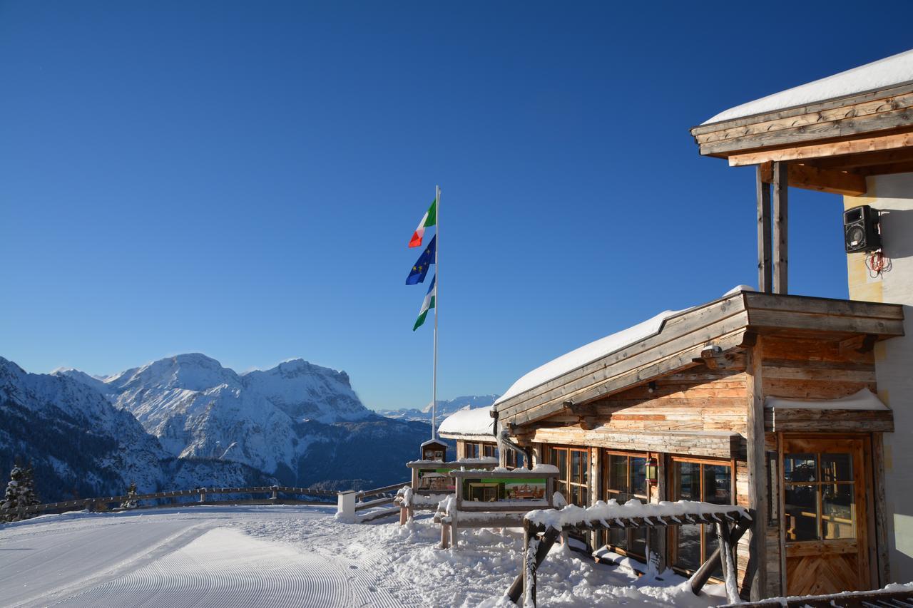 Rifugio Graziani Huette Hotel San Vigilio Di Marebbe Bagian luar foto
