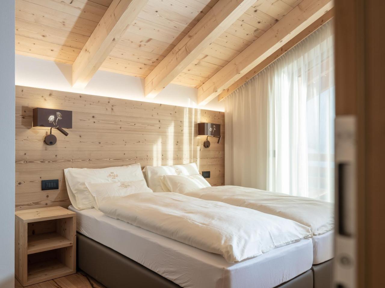 Rifugio Graziani Huette Hotel San Vigilio Di Marebbe Bagian luar foto