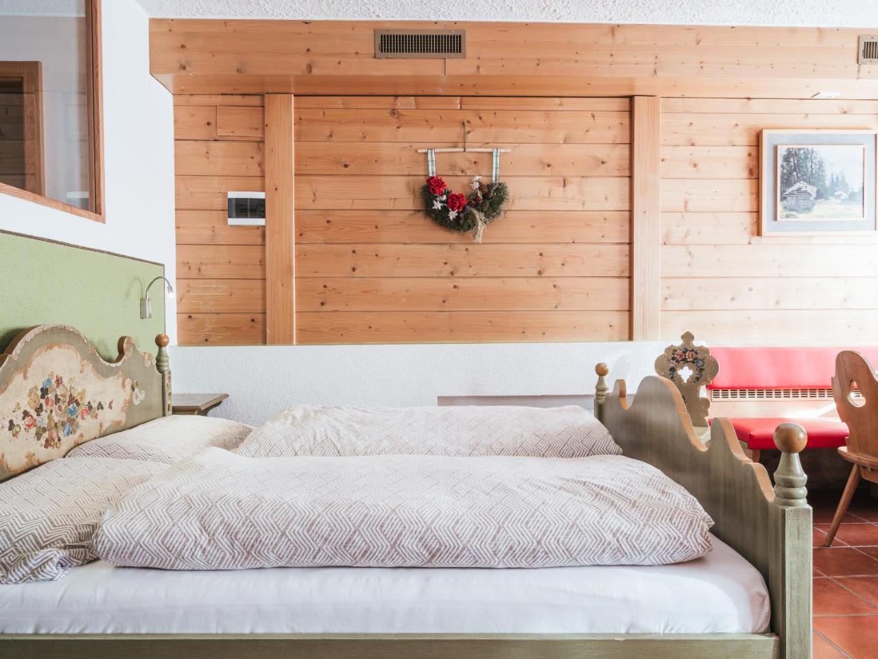 Rifugio Graziani Huette Hotel San Vigilio Di Marebbe Bagian luar foto